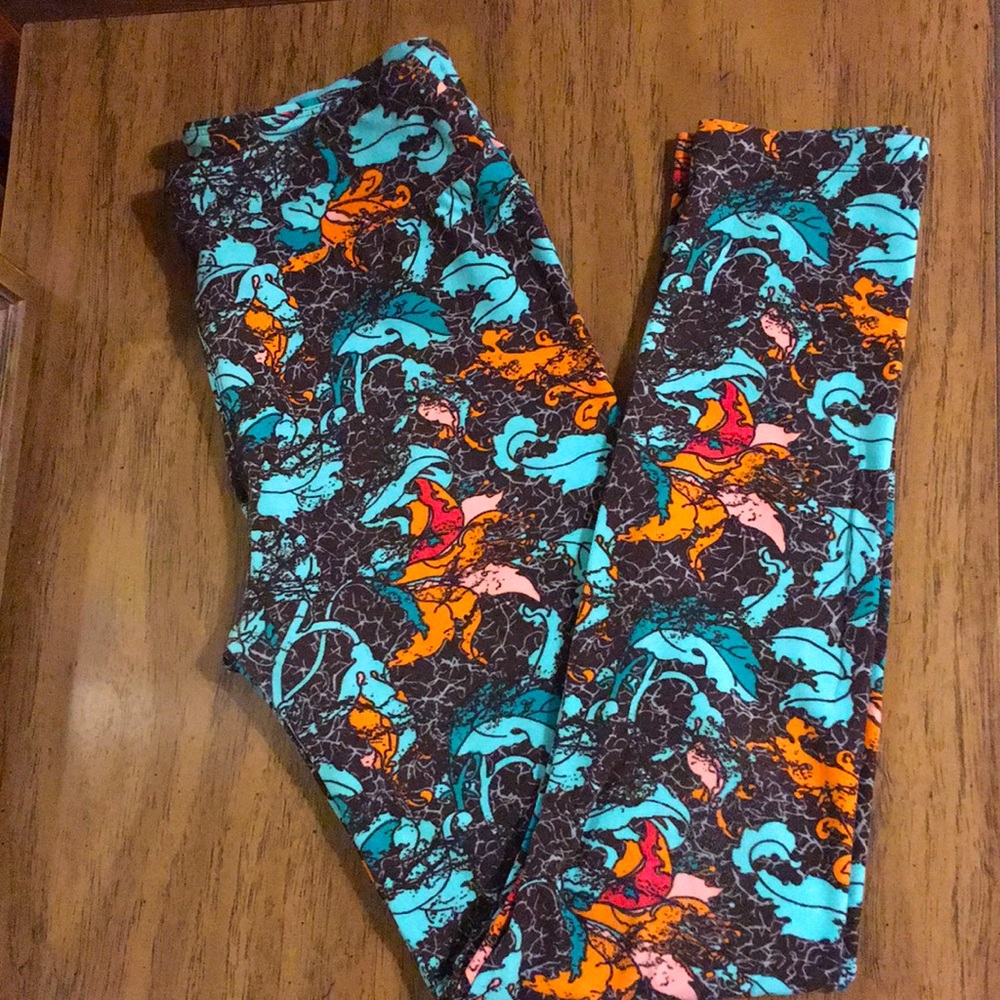 Lularoe Leggings.
